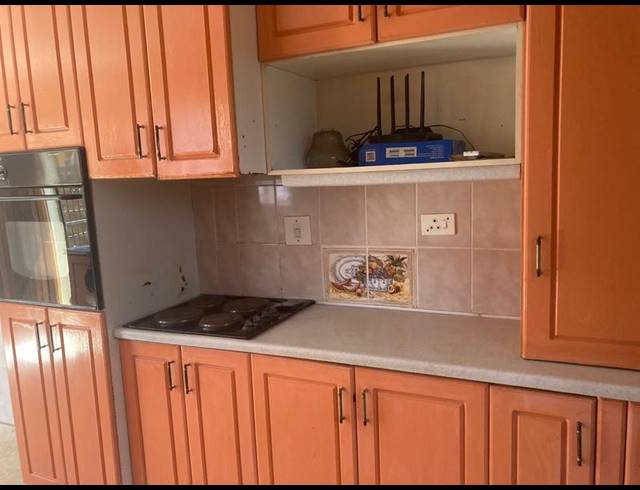 3 BEDROOM HOUSE FOR SALE IN PROTEA GLEN EXT